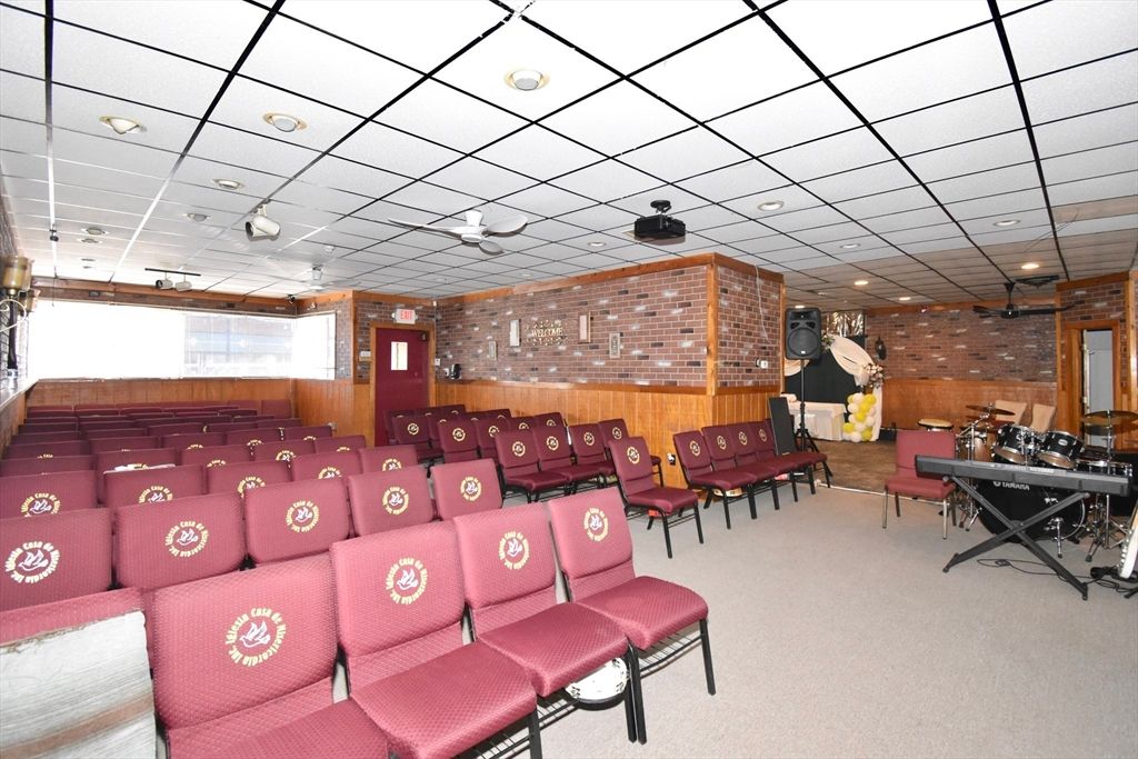 Interior, Recessed Lighting, Stone Walls, Wooden Walls