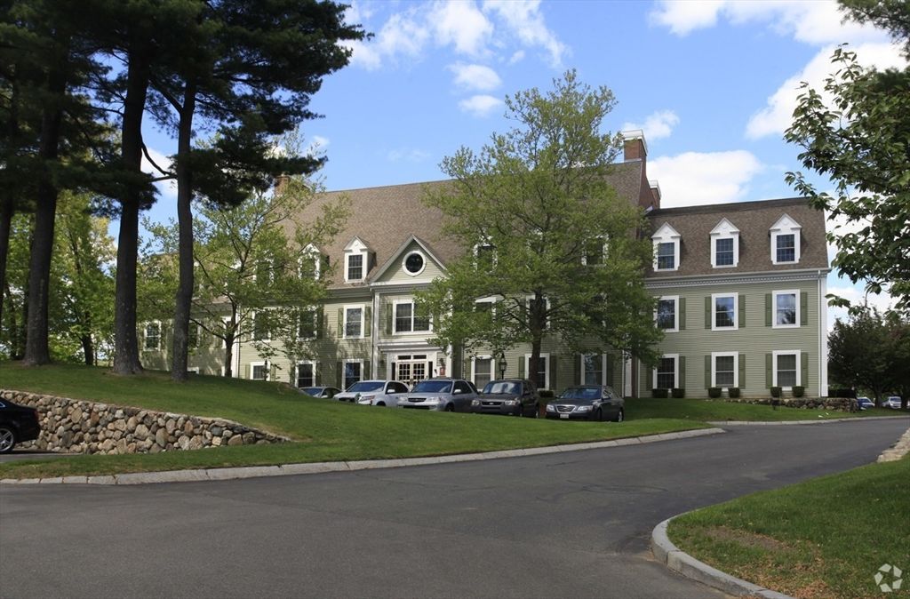 Exterior, Facade, Georgian