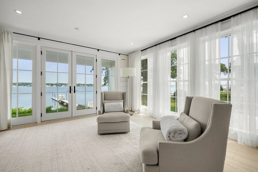 Interior, Living room, Recessed Lighting, Water