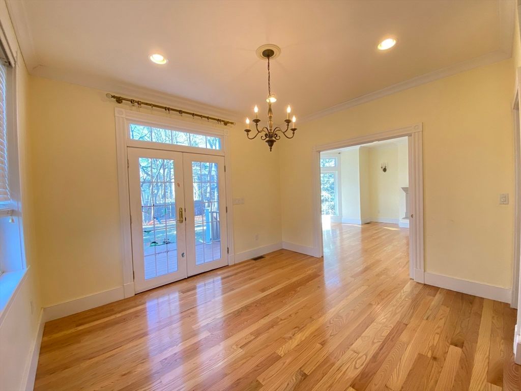 Chandelier, Empty room, Interior, Recessed Lighting, Wood Texture Flooring