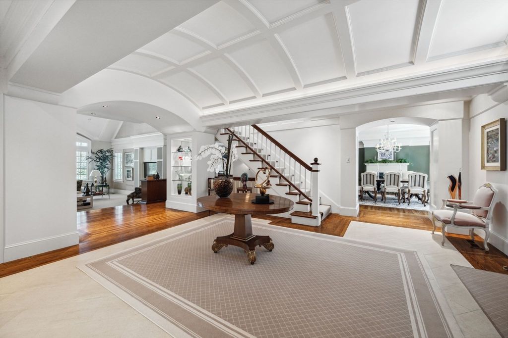 Chandelier, Dining room, Interior, Recessed Lighting, Wood Texture Flooring