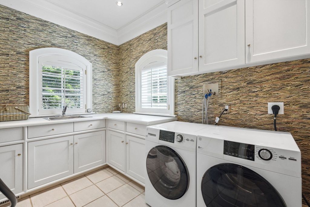 Interior, Recessed Lighting, Stone Walls, Washer