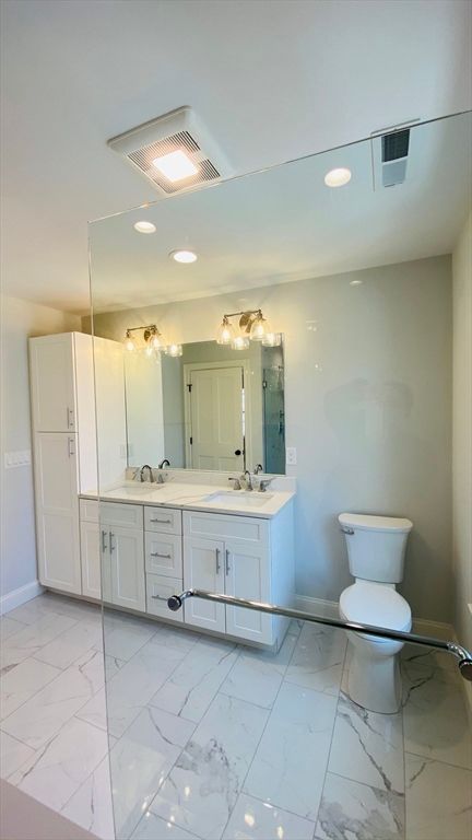 Bathroom, Dual Sink Vanities, Interior, Marble, Recessed Lighting