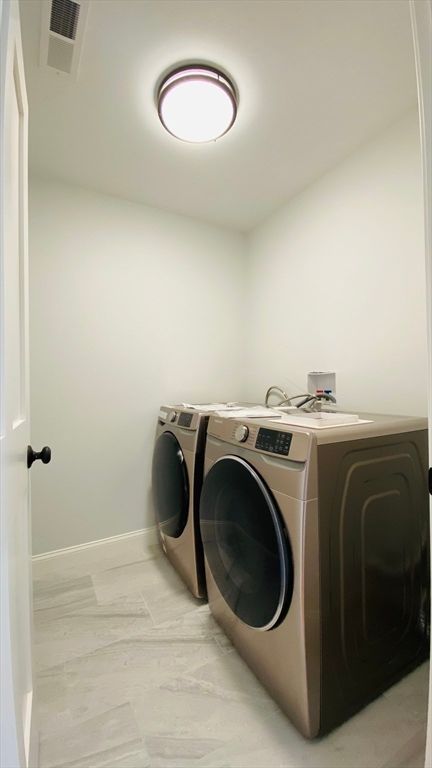 Interior, Washer, Wood Texture Flooring