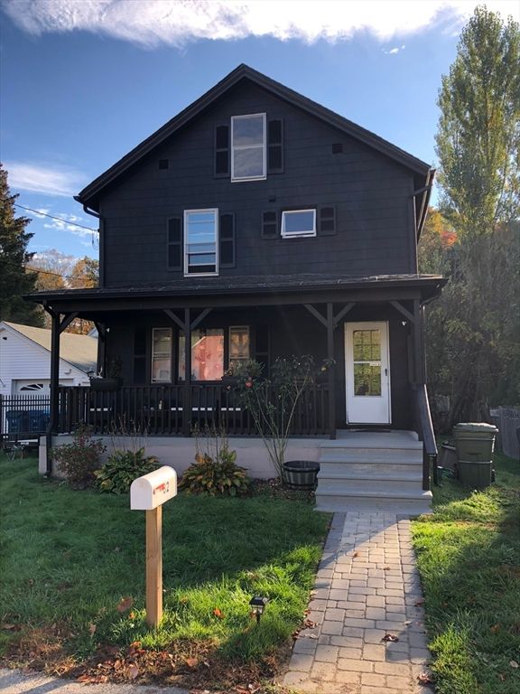 Exterior, Facade, American Craftsman