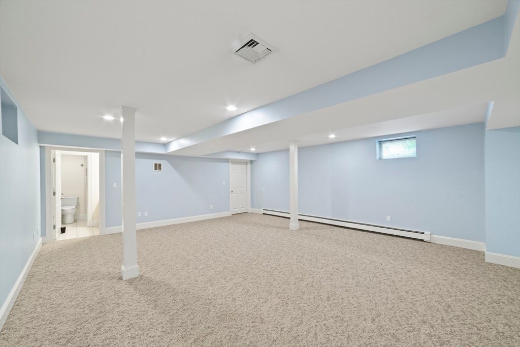 Bathroom, Empty room, Interior, Recessed Lighting
