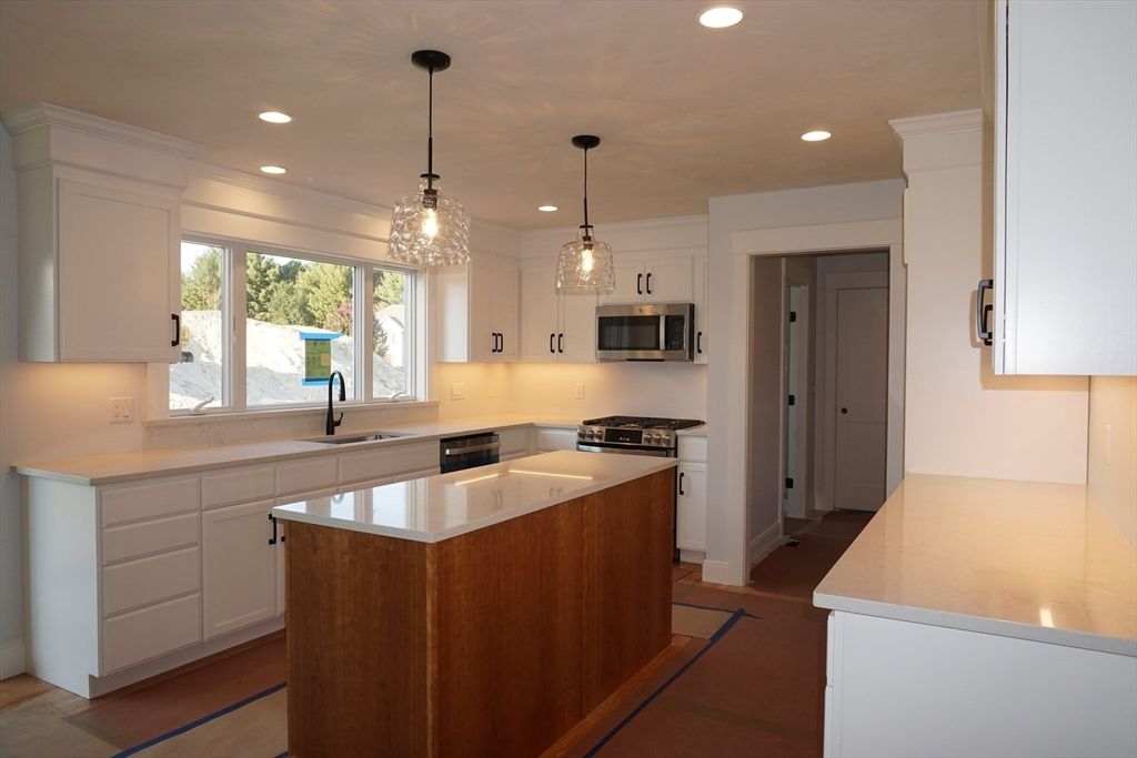 Interior, Kitchen, Pendant Lights, Recessed Lighting, Stainless Steel Appliances
