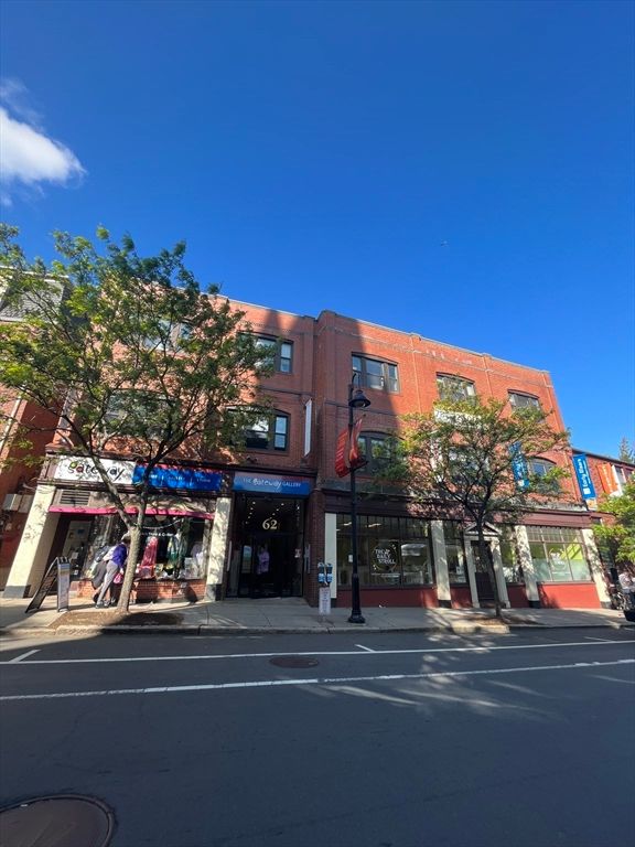 Exterior, Facade, Condo Building