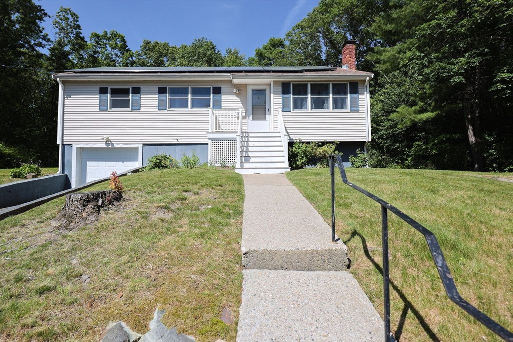 Attached, Backyard, Exterior, Facade, Raised Ranch