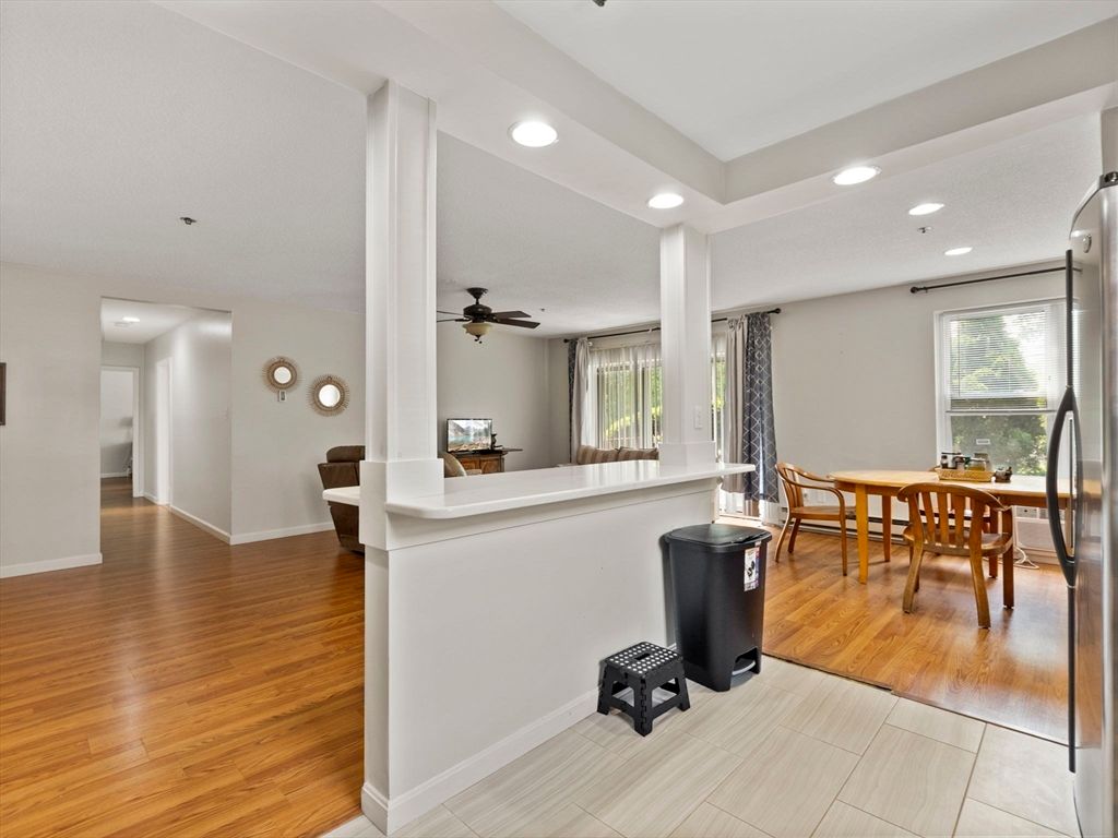 Dining room, Interior, Recessed Lighting, Wood Texture Flooring