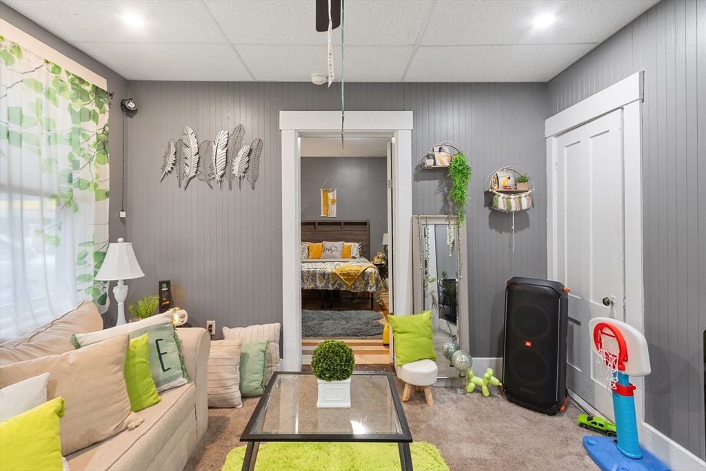 Bedroom, Interior, Pendant Lights, Recessed Lighting