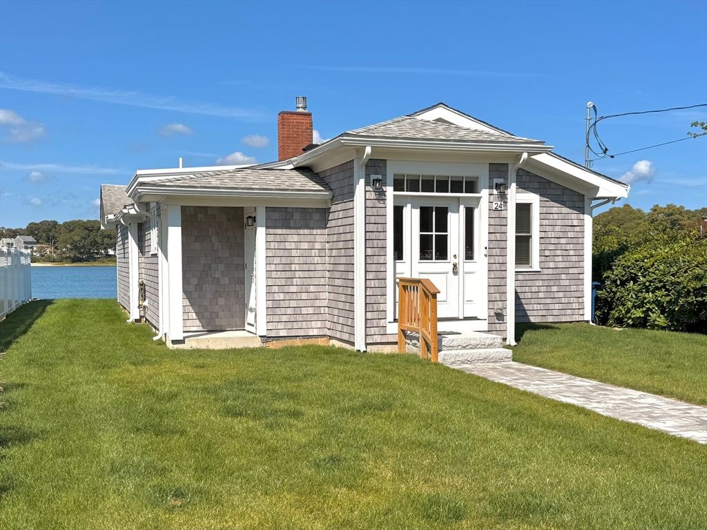 Backyard, Exterior, Water