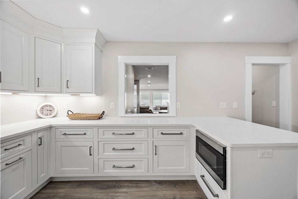 Interior, Kitchen, Recessed Lighting, Wood Texture Flooring