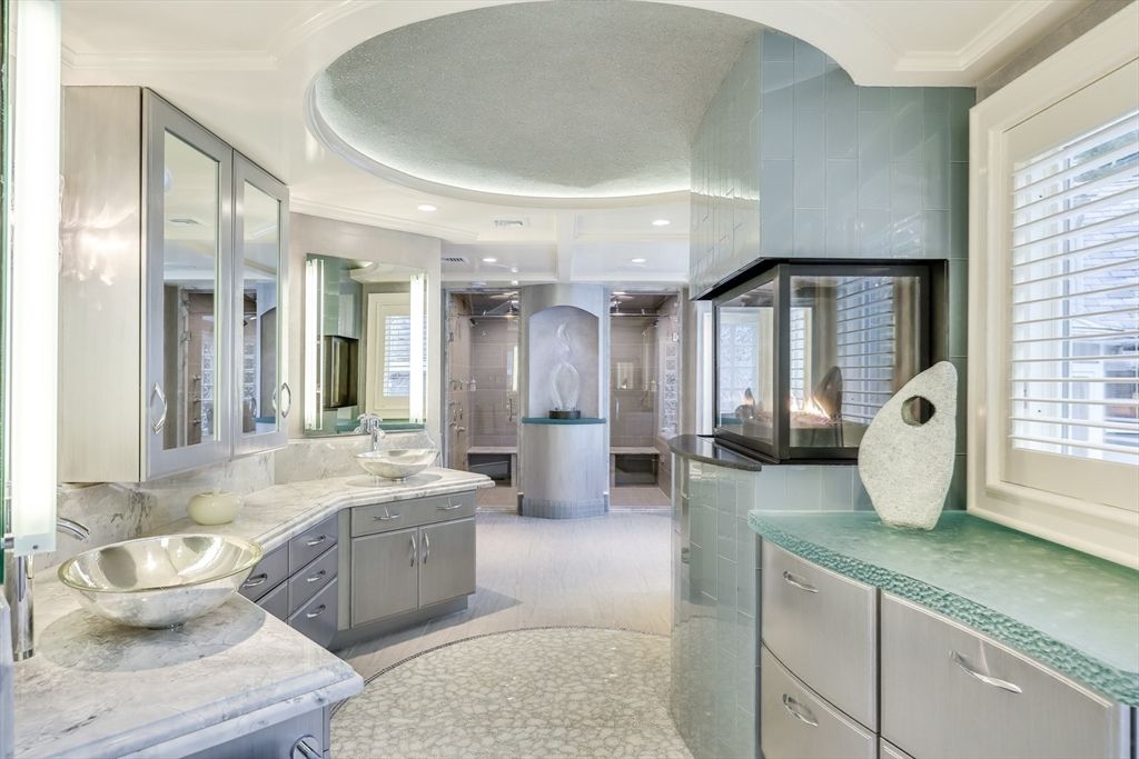 Bathroom, Interior, Recessed Lighting