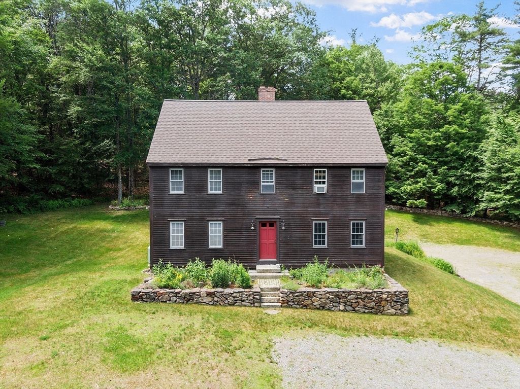 Backyard, Exterior, Facade, Georgian