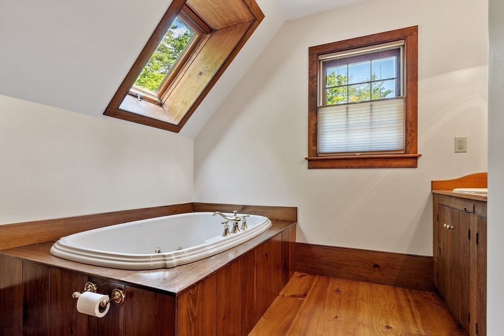 Bathroom, Interior, Wood Texture Flooring