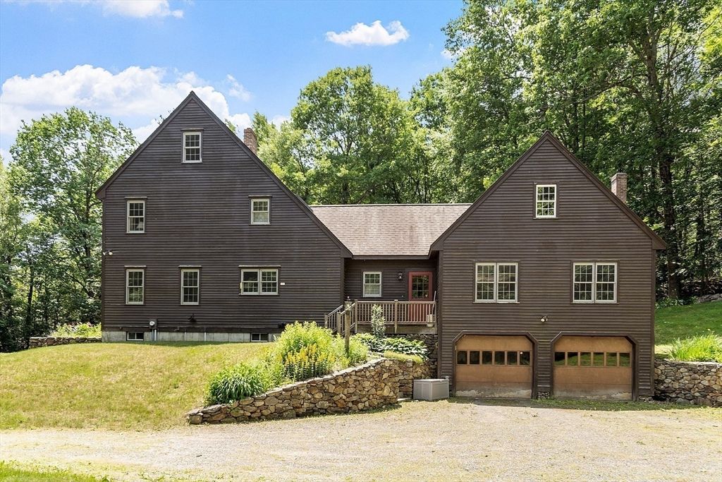 Attached, Backyard, Exterior, Facade, Log Home