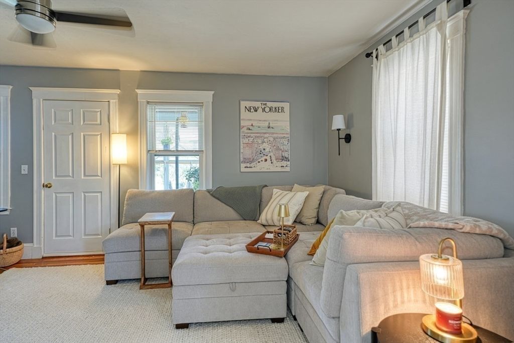 Interior, Living room