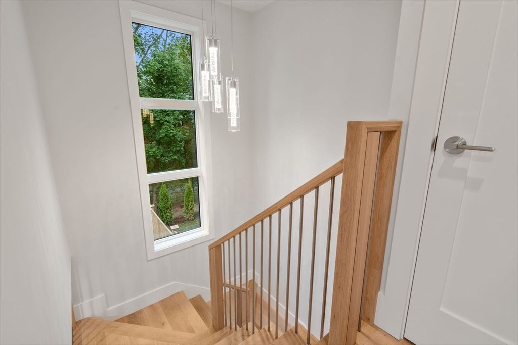 Interior, Pendant Lights, Wood Texture Flooring