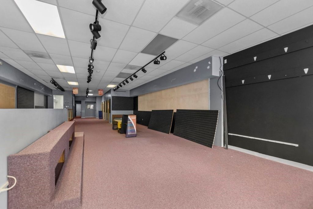 Interior, Recessed Lighting