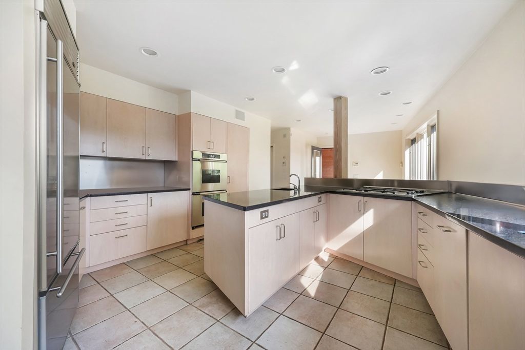 Interior, Kitchen, Recessed Lighting