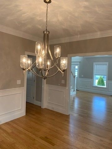 Chandelier, Empty room, Interior, Wood Texture Flooring