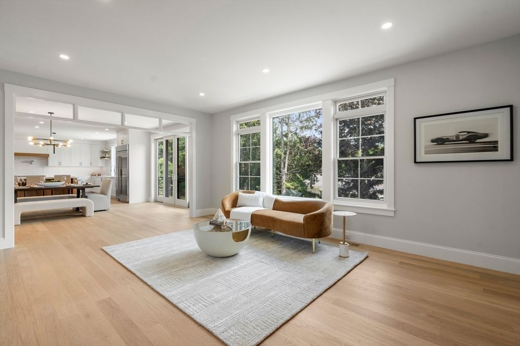 Dining room, Interior, Kitchen, Living room, Pendant Lights, Recessed Lighting, Stainless Steel Appliances, Wood Texture Flooring