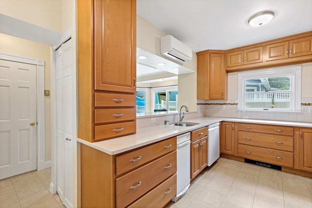 Interior, Kitchen, Tile Countertops