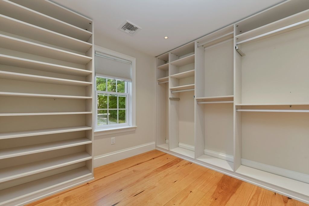 Interior, Recessed Lighting, Walk-in Closets, Wood Texture Flooring