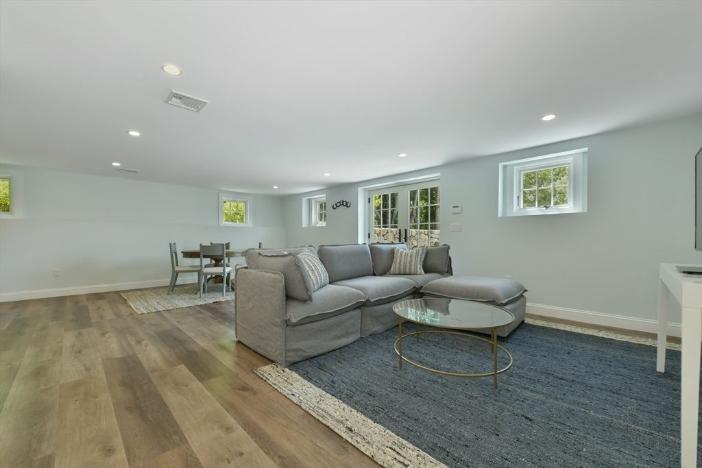 Dining room, Interior, Living room, Recessed Lighting, Wood Texture Flooring