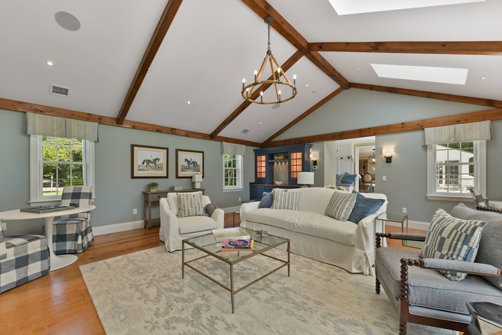 Chandelier, Interior, Living room, Pendant Lights, Recessed Lighting, Wooden Beams, Wood Texture Flooring
