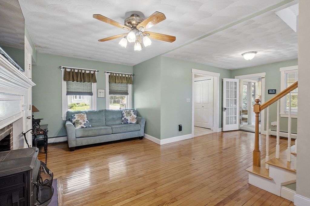 Fireplace, Interior, Wood Texture Flooring
