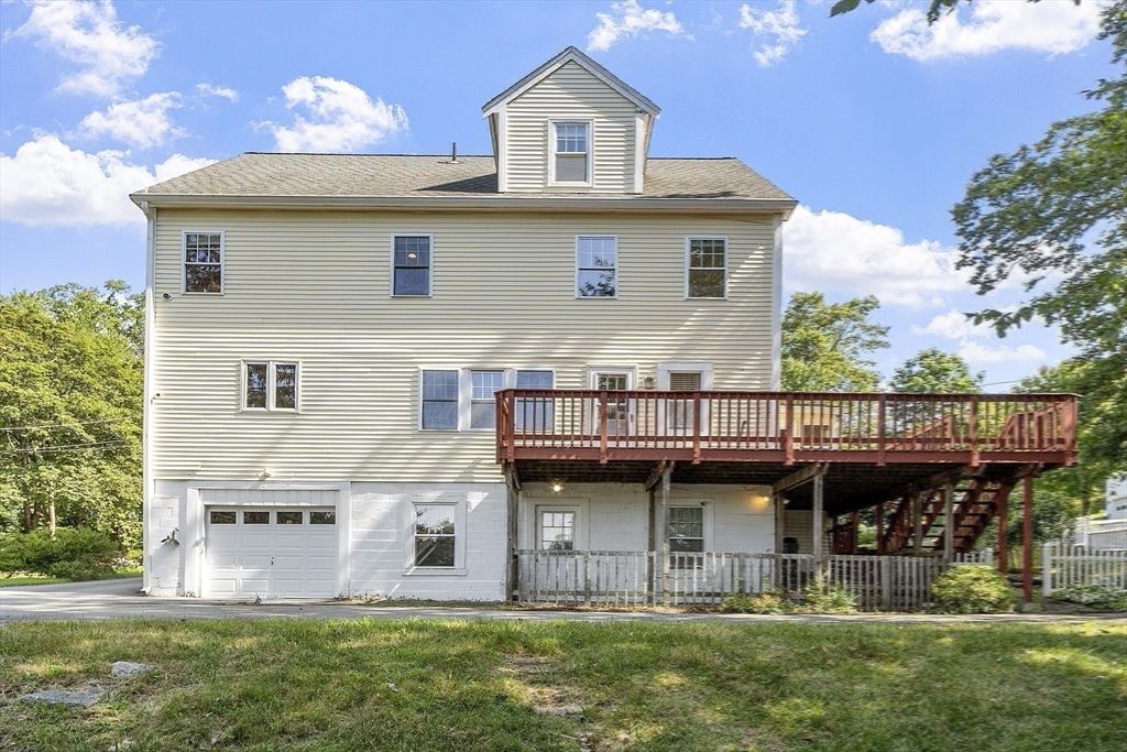 Attached, Exterior, Facade, Georgian