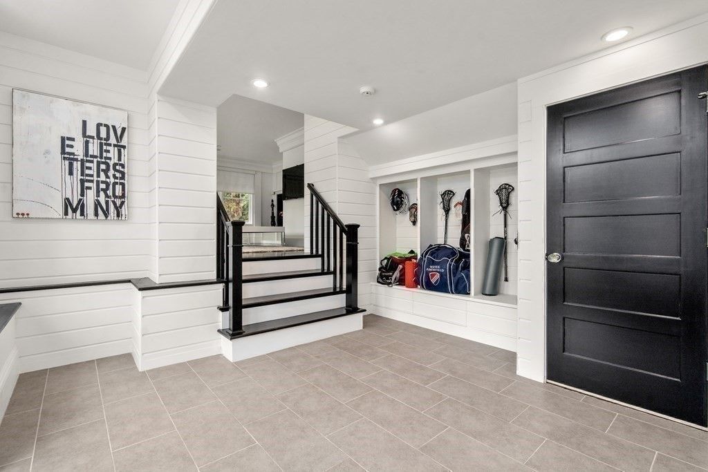 Interior, Recessed Lighting