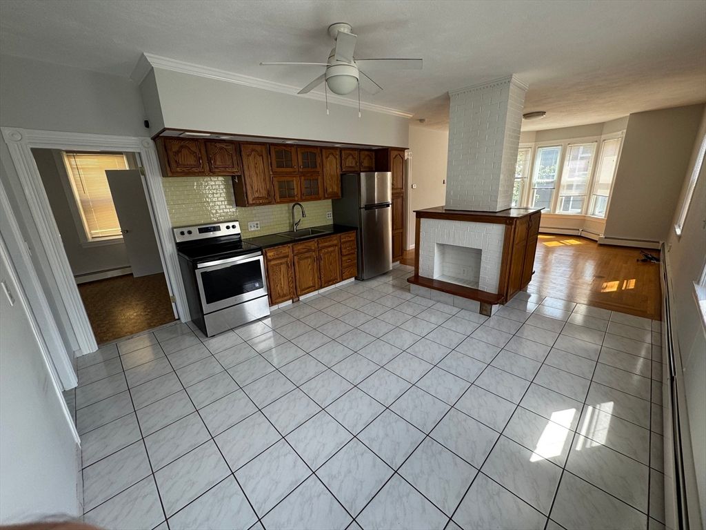 Fireplace, Interior, Kitchen, Stainless Steel Appliances