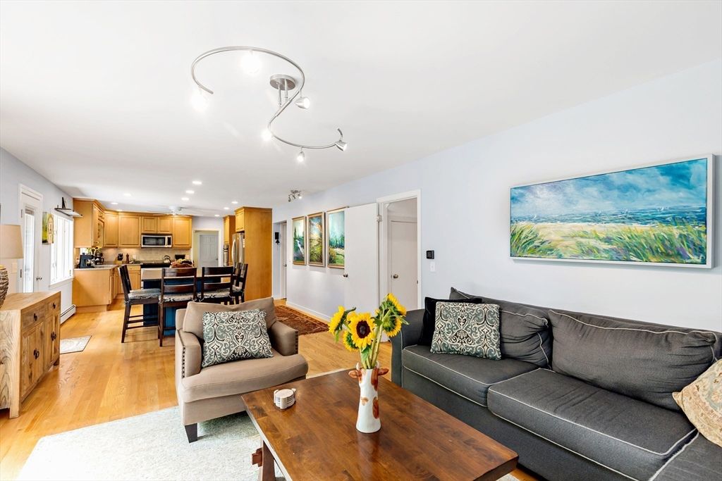 Dining room, Interior, Kitchen, Living room, Recessed Lighting, Stainless Steel Appliances, Wood Texture Flooring