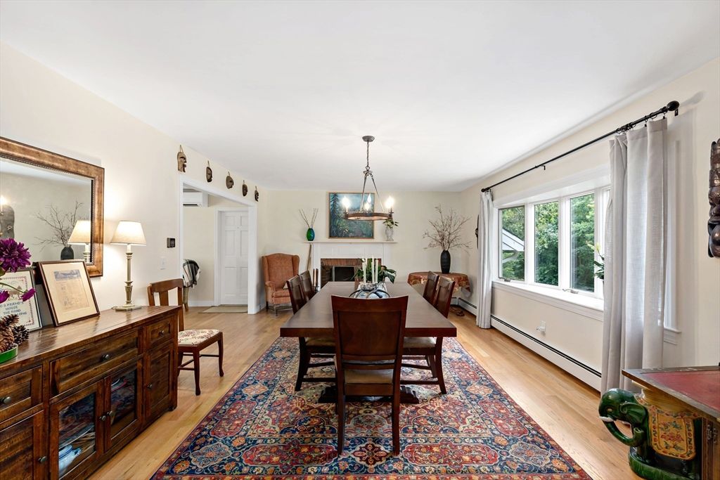 Dining room, Fireplace, Interior, Pendant Lights, Wood Texture Flooring