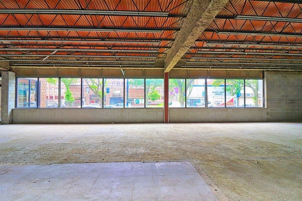 Interior, Wooden Beams