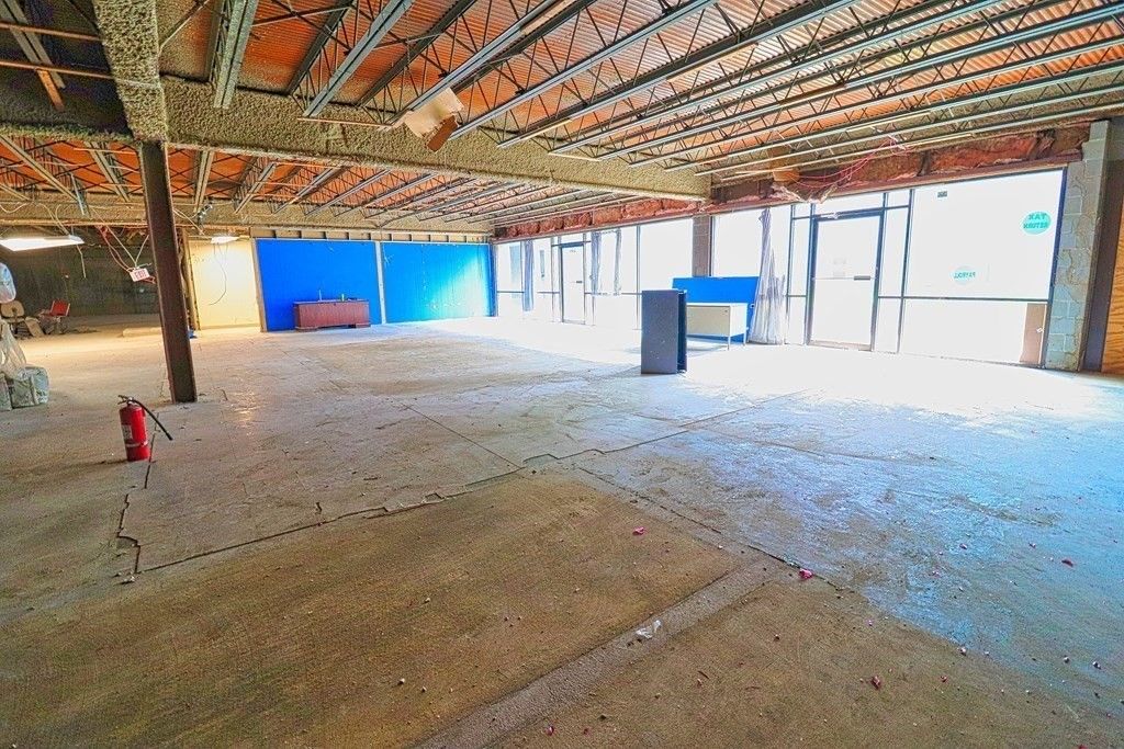 Interior, Wooden Beams