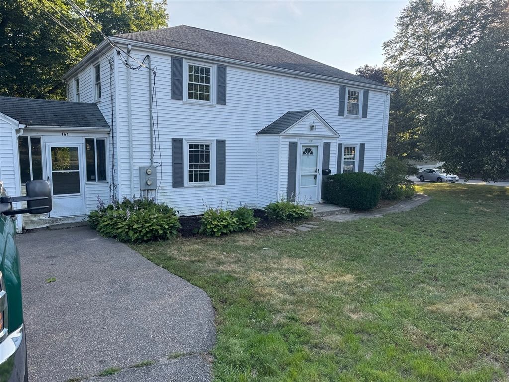 Exterior, Facade, Georgian