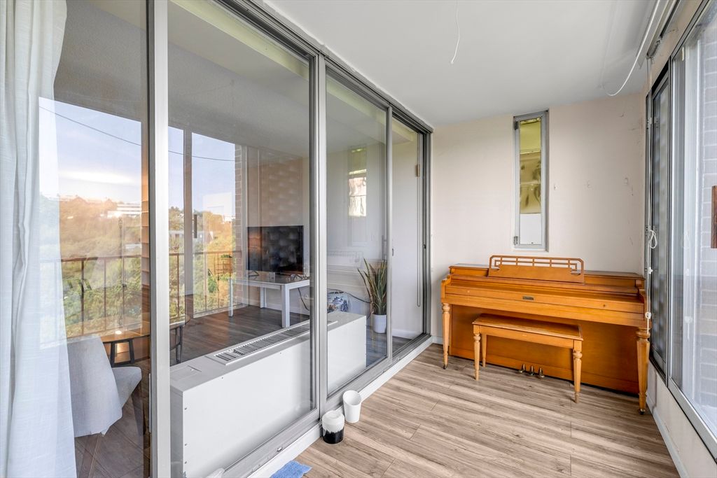 Interior, Piano, Wood Texture Flooring