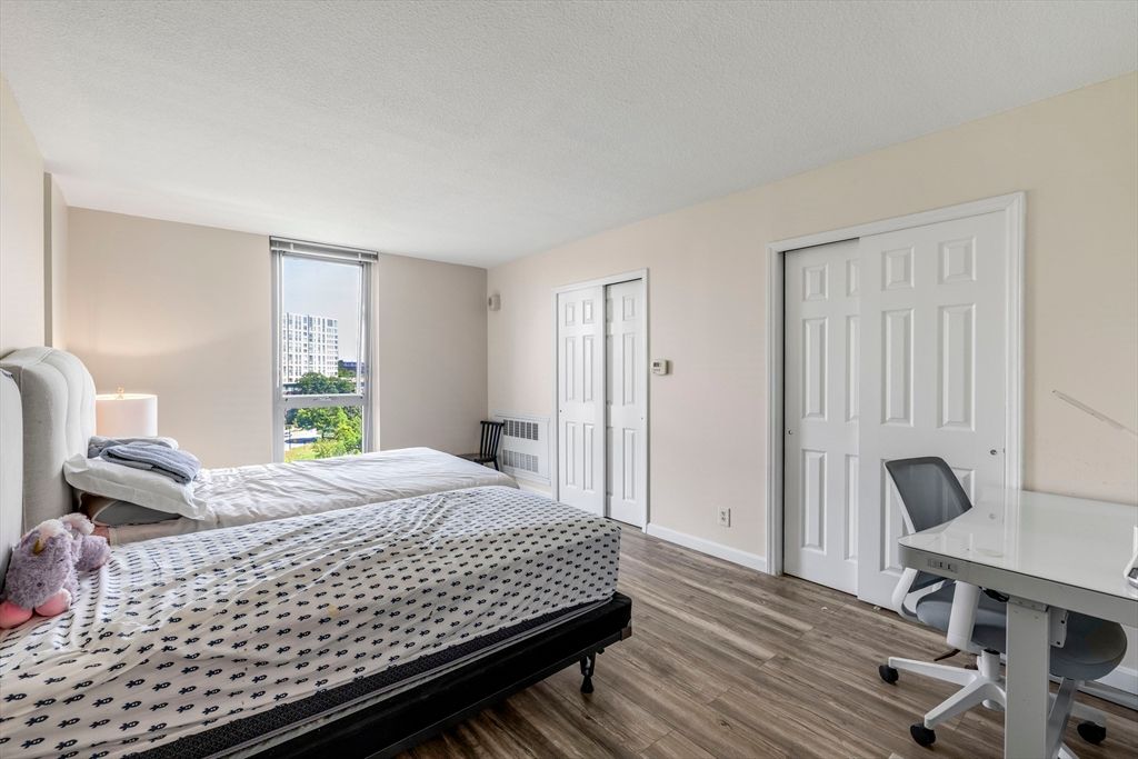 Bedroom, Home Office, Interior, Wood Texture Flooring