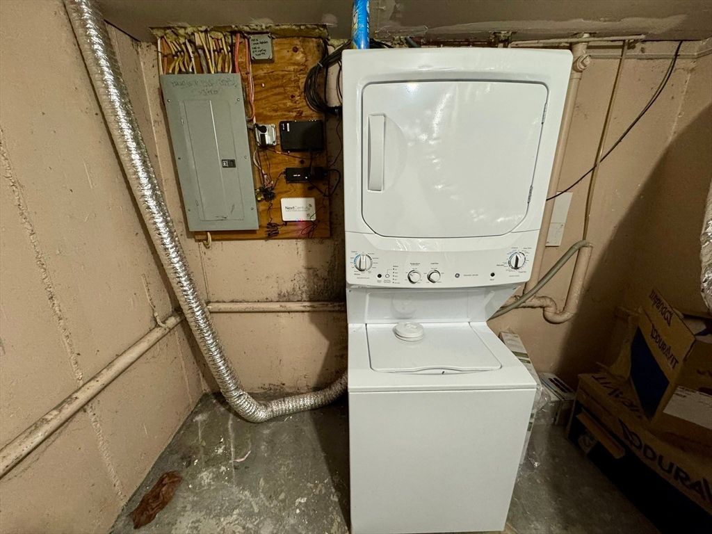 Interior, Utility Closets, Washer