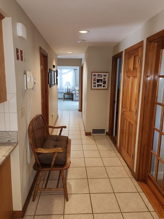 Interior, Recessed Lighting