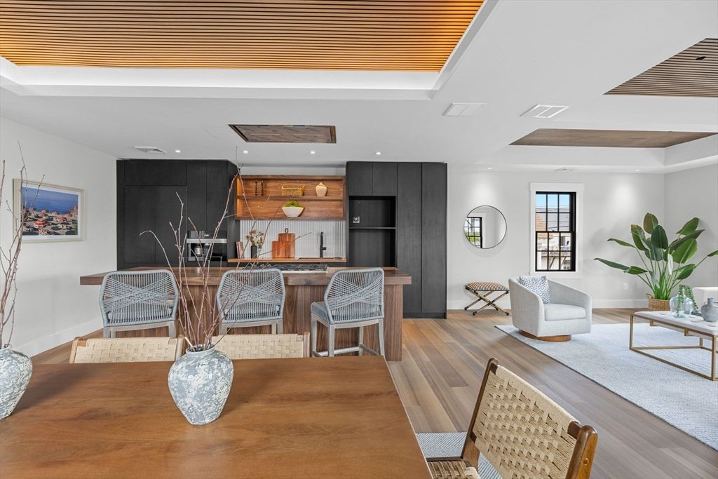 Dining room, Interior, Kitchen, Recessed Lighting, Stainless Steel Appliances, Wood Texture Flooring