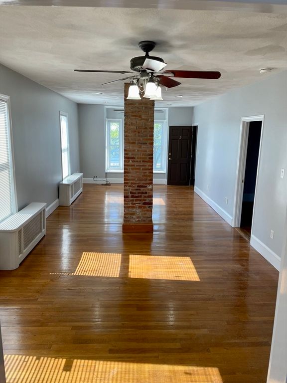 Empty room, Interior, Wood Texture Flooring