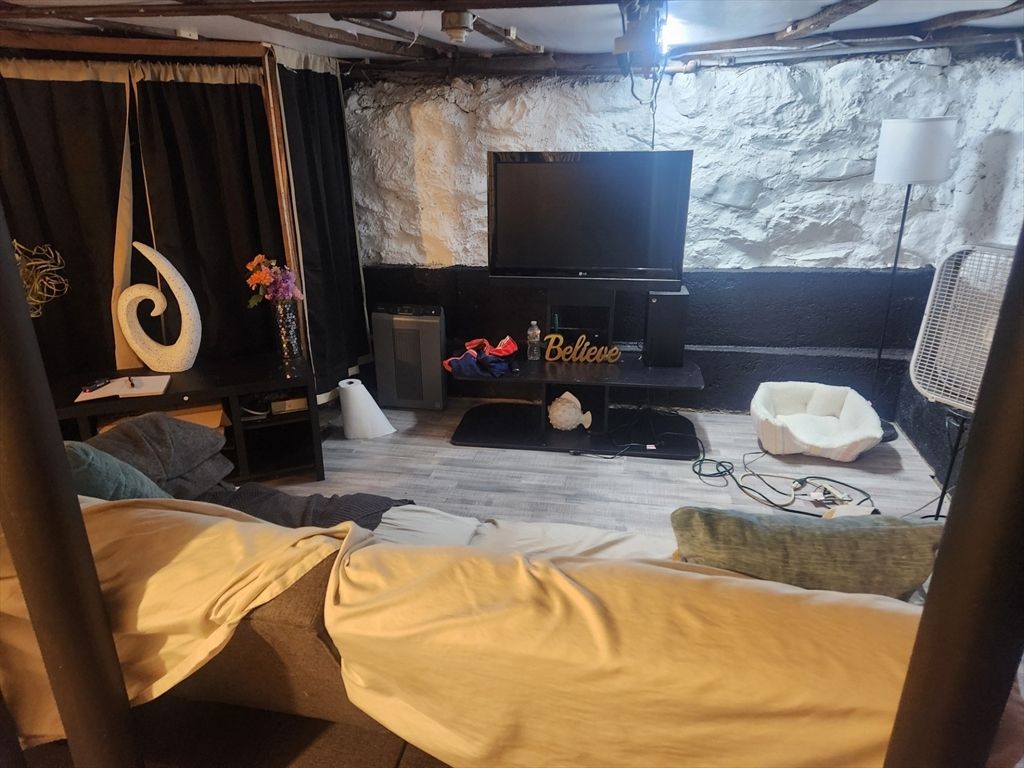 Fireplace, Interior, Living room