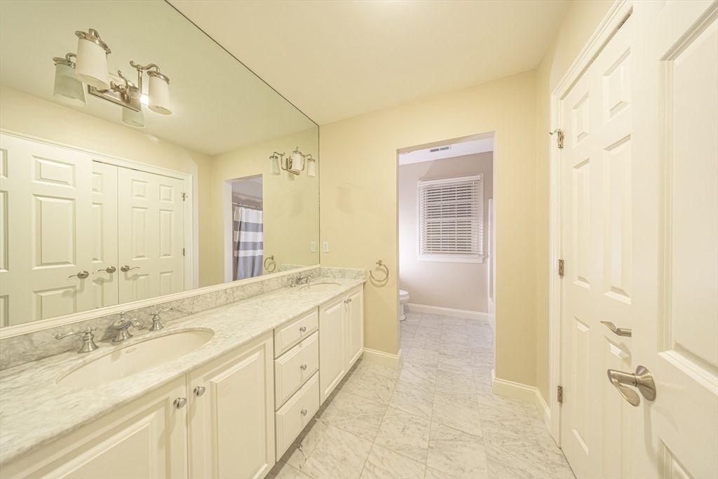 Bathroom, Dual Sink Vanities, Interior, Marble