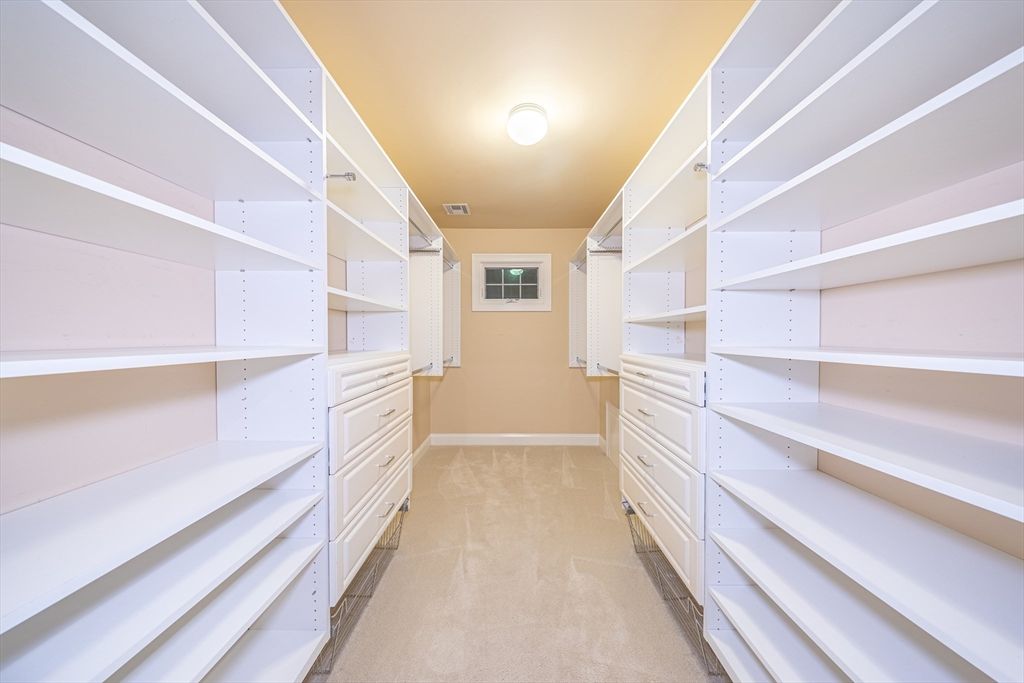 Interior, Walk-in Closets