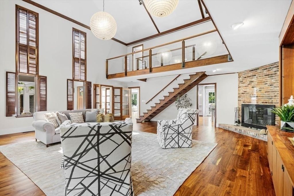 Fireplace, Interior, Living room, Pendant Lights, Stone Walls, Wood Texture Flooring